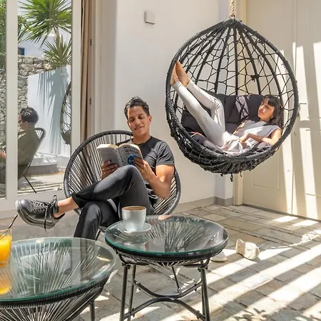 Omnia Mykonos Boutique & Ορνός