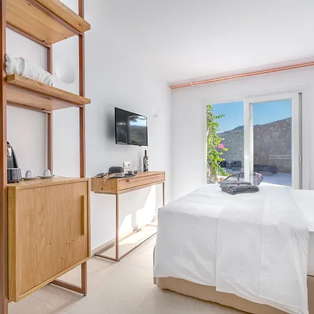 Omnia Mykonos Boutique & 4*