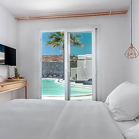 Omnia Mykonos Boutique &