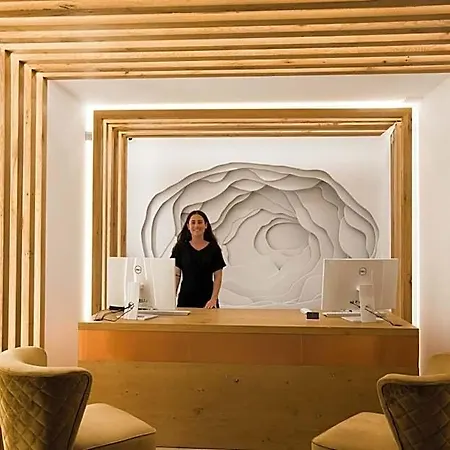Omnia Mykonos Boutique & 4* Ornos (Mykonos)