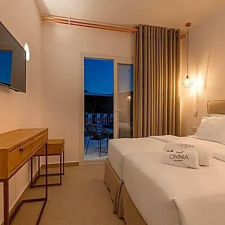 Omnia Mykonos Boutique & 4* Ornos (Mykonos)