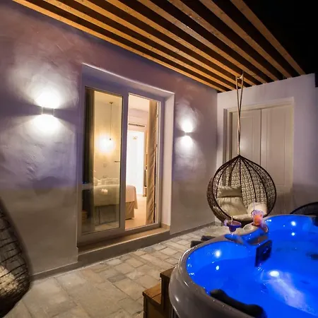 Omnia Mykonos Boutique & 4* Ornos (Mykonos)