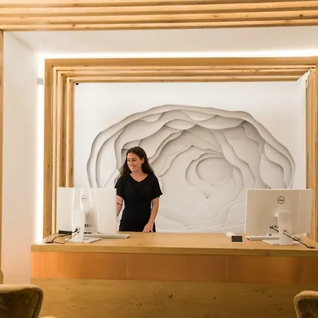 Omnia Mykonos Boutique & Hotel 4*