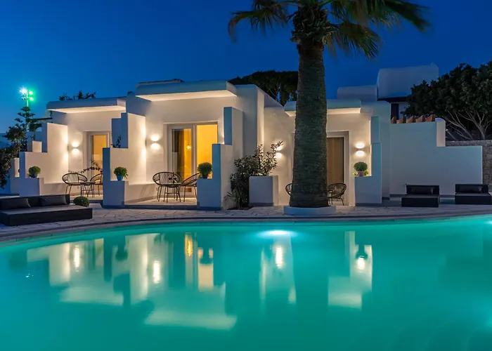 Omnia Mykonos Boutique & 4* Ornos (Mykonos)