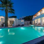 Omnia Mykonos Boutique &